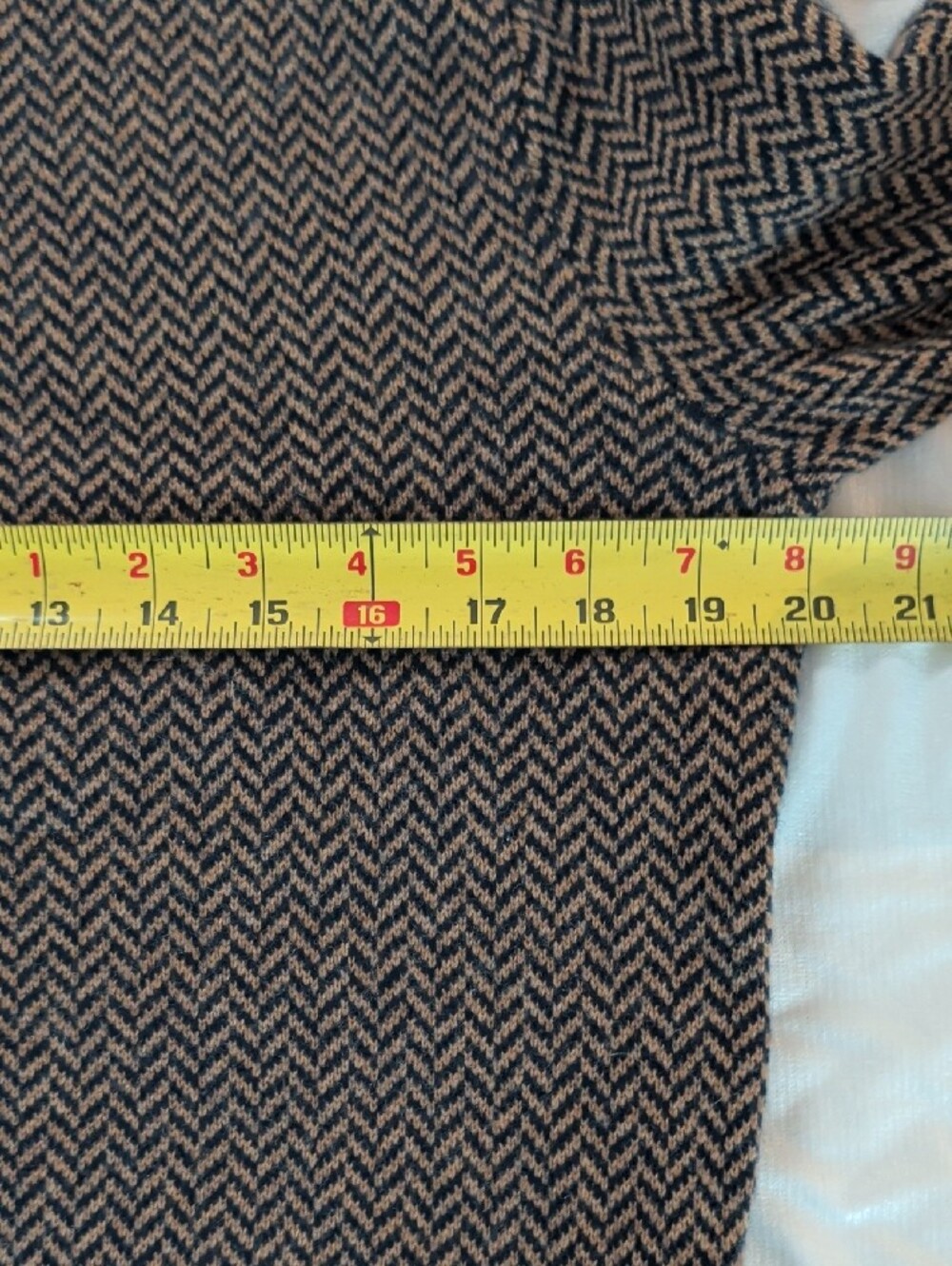 J. Crew 100% Cashmere Crewneck Sweater in Navy and Tan Herringbone - Picture 7 of 9